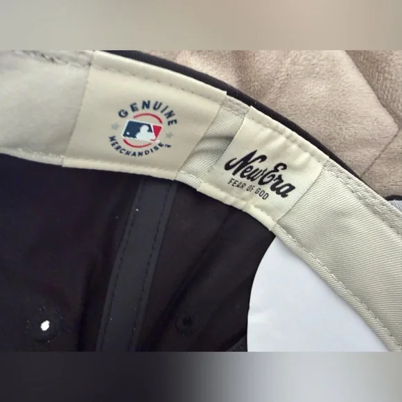 Men's Chicago White Sox New Era x Fear of God Black 9FORTY Adjustable Hat - Picture 8 of 11